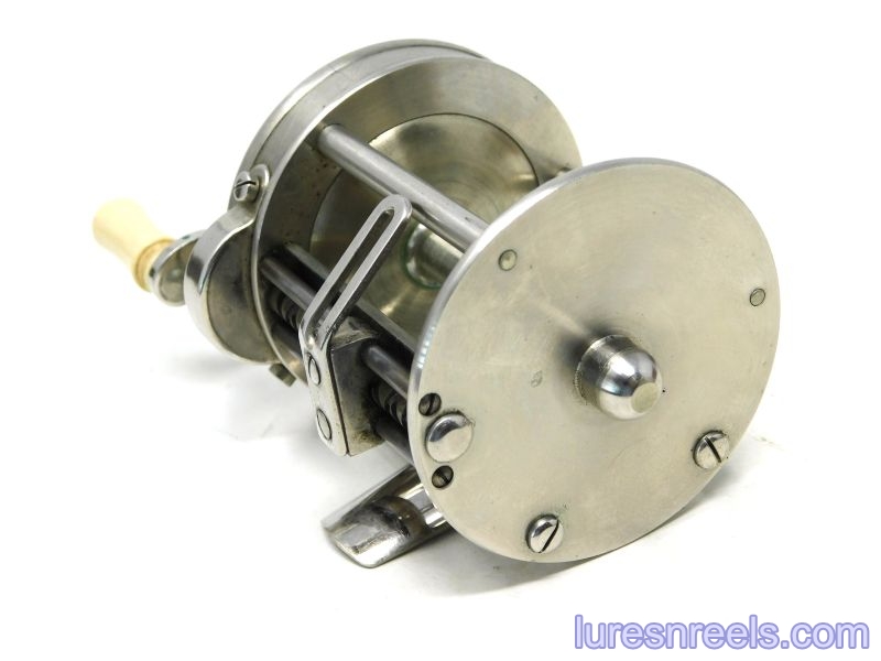 James Heddon's Sons 3-25 reel
